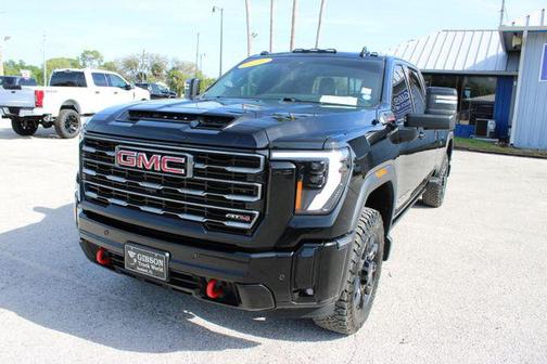 2025 GMC Sierra 2500 AT4