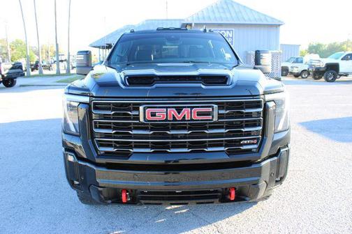 Onyx Black 2025 GMC Sierra 2500 AT4
