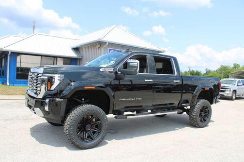2024 GMC Sierra 2500 Denali