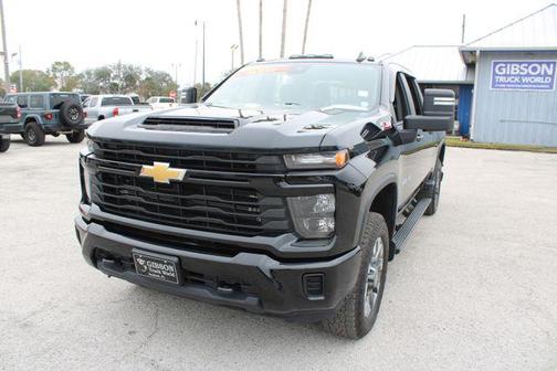 2024 Chevrolet Silverado 2500 Custom