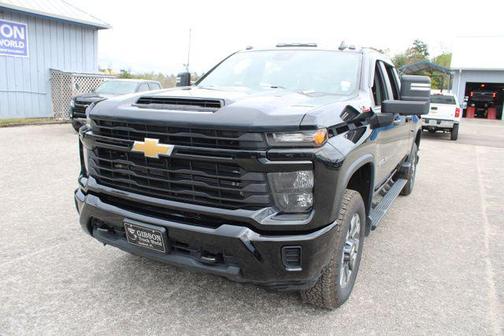 2024 Chevrolet Silverado 2500 Custom