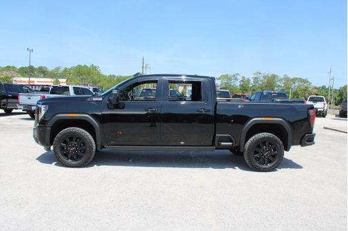 2025 GMC Sierra 2500 AT4