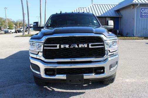 2024 RAM 2500 Tradesman Crew Cab 4x4 6'4' Box
