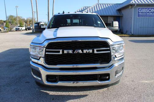 2024 RAM 3500 Tradesman Crew Cab 4x4 8' Box