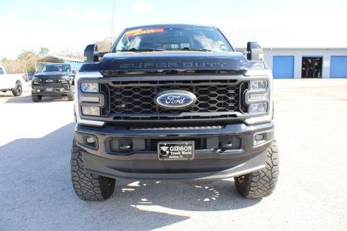 2023 Ford F-350 Lariat