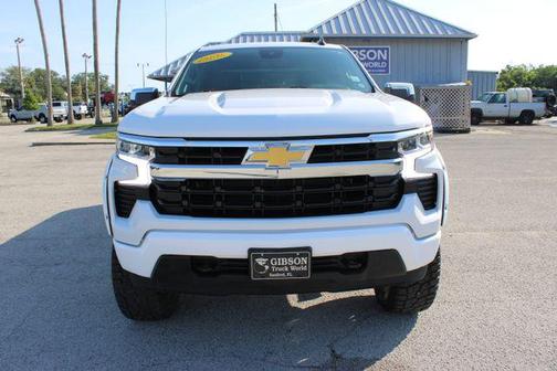 Summit White 2025 Chevrolet Silverado 1500 LT
