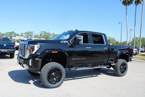 2024 GMC Sierra 2500 Denali