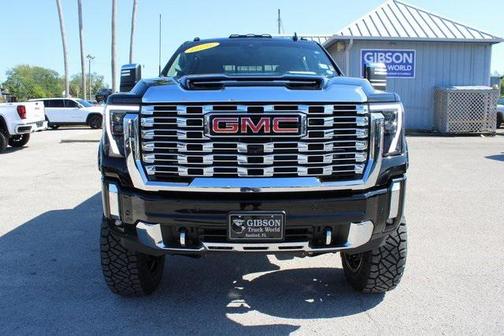 2024 GMC Sierra 2500 Denali