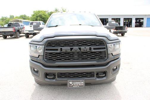 Bright White Clearcoat 2024 RAM 3500 Tradesman Crew Cab 4x4 8' Box