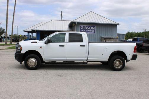 Bright White Clearcoat 2024 RAM 3500 Tradesman Crew Cab 4x4 8' Box
