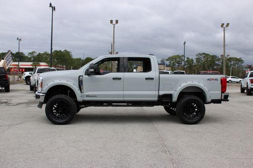 2025 Ford F-250 XLT