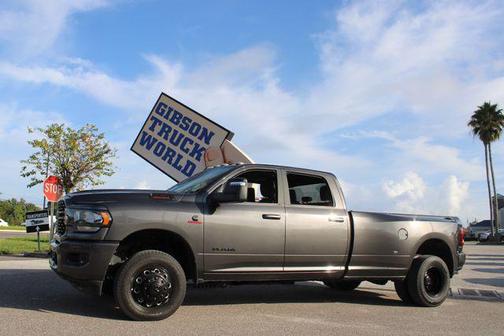2024 RAM 3500 Big Horn Crew Cab 4x4 8' Box