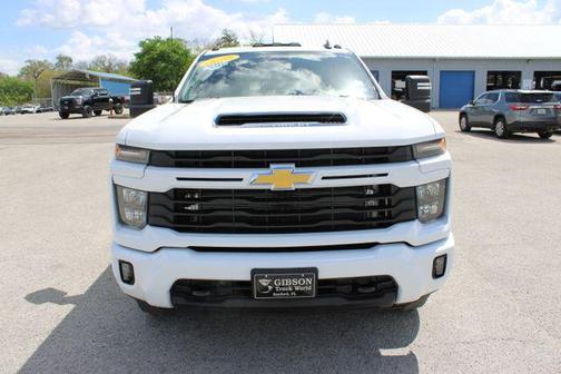 2025 Chevrolet Silverado 3500 LT