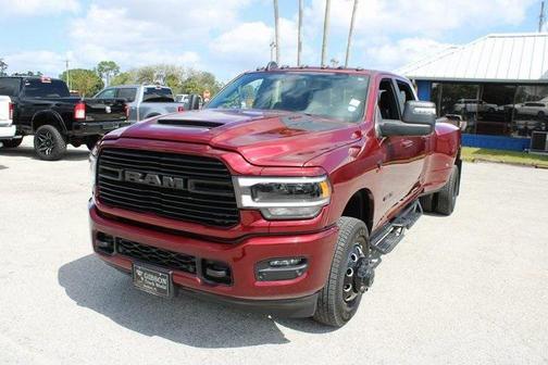 2024 RAM 3500 Laramie Crew Cab 4x4 8' Box