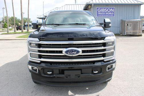 Agate Black Metallic 2025 Ford F-250 Platinum