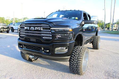 2025 RAM 2500 Laramie Crew Cab 4x4 6'4' Box