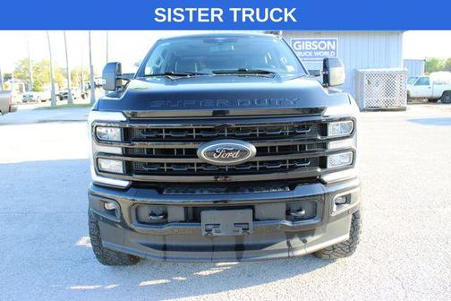 Agate Black 2024 Ford F-250 Lariat