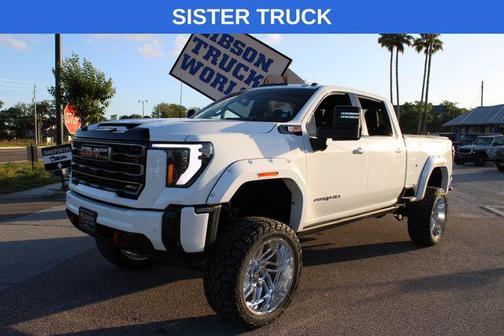 Summit White 2025 GMC Sierra 2500 AT4