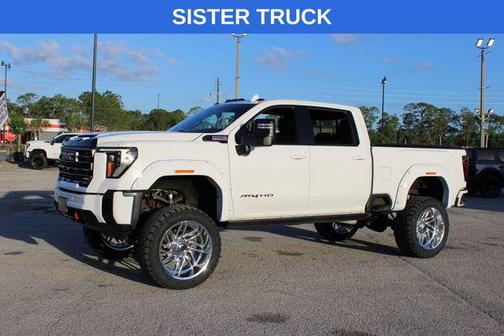 Summit White 2025 GMC Sierra 2500 AT4