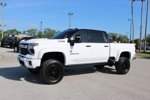 Summit White 2024 Chevrolet Silverado 2500 LTZ