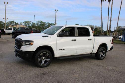 Bright White Clearcoat 2023 RAM 1500 Big Horn/Lone Star
