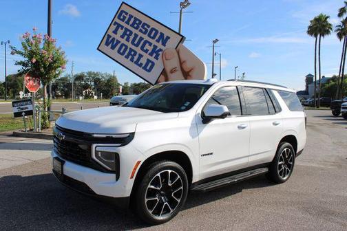 Iridescent Pearl Tricoat 2025 Chevrolet Tahoe 2WD RST