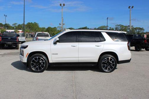 Iridescent Pearl Tricoat 2025 Chevrolet Tahoe 2WD RST