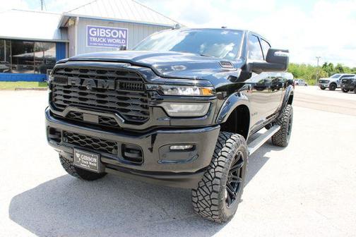 Diamond Black Crystal Pearlcoat 2025 RAM 2500 Lone Star Crew Cab 4x4 6'4' Box