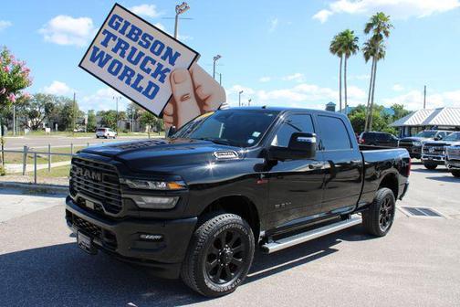Diamond Black Crystal Pearlcoat 2025 RAM 2500 Lone Star Crew Cab 4x4 6'4' Box