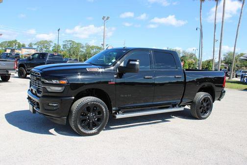 Diamond Black Crystal Pearlcoat 2025 RAM 2500 Lone Star Crew Cab 4x4 6'4' Box