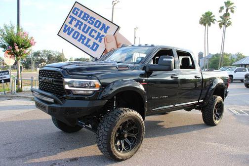 Diamond Black Crystal Pearlcoat 2023 RAM 2500 Big Horn Crew Cab 4x4 6'4' Box