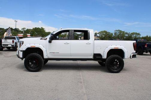 2024 GMC Sierra 2500 AT4