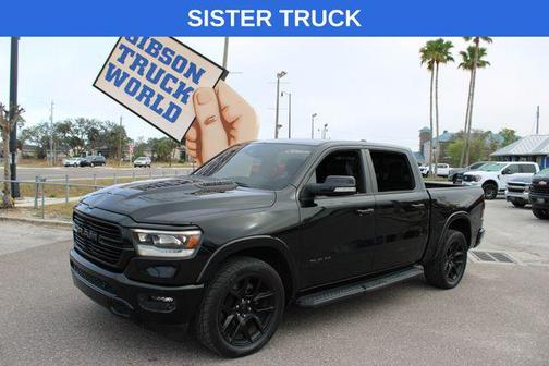 Diamond Black Crystal Pearlcoat 2024 RAM 1500 Laramie