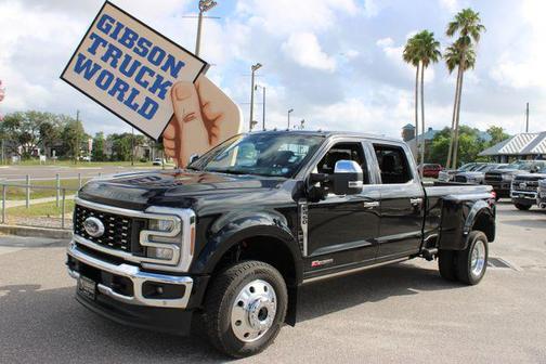 Agate Black Metallic 2026 Ford F-450 King Ranch