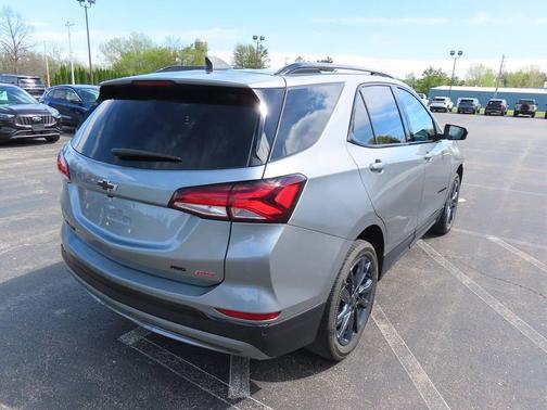 Sterling Gray Metallic 2024 Chevrolet Equinox AWD RS