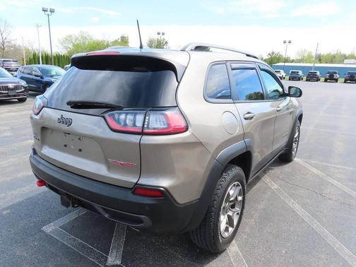 Light Brownstone Pearl Coat 2021 Jeep Cherokee Trailhawk
