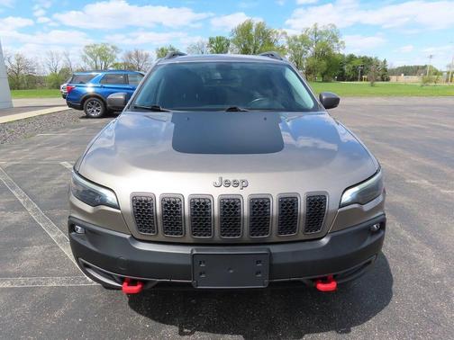 Light Brownstone Pearl Coat 2021 Jeep Cherokee Trailhawk