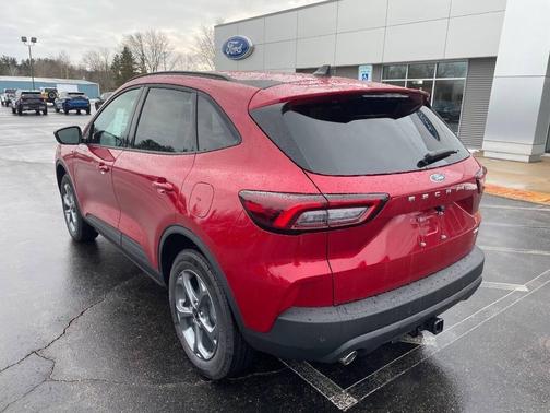 2026 Ford Escape ST-Line Select