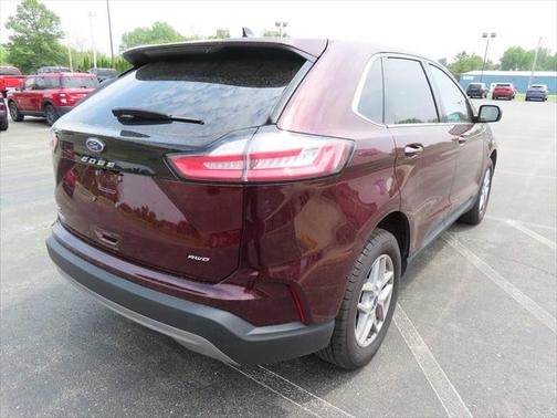 2022 Ford Edge SEL
