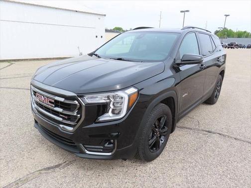 2022 GMC Terrain AWD AT4