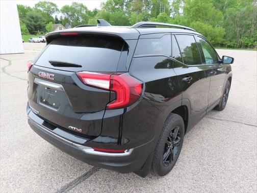 2022 GMC Terrain AWD AT4