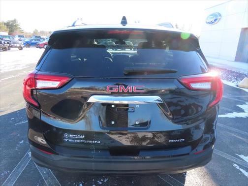 2022 GMC Terrain SLE