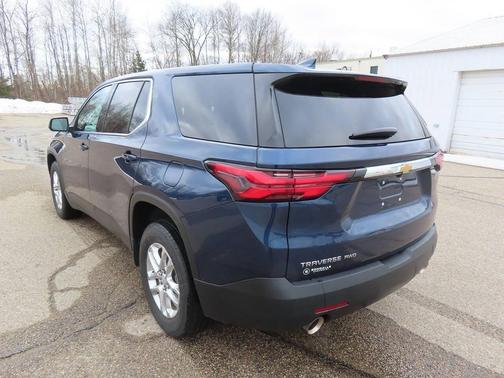 2022 Chevrolet Traverse LS