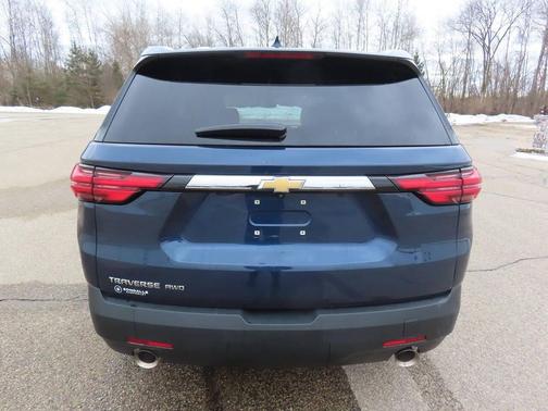 2022 Chevrolet Traverse LS