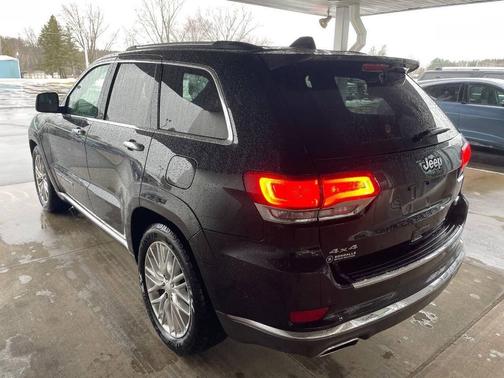 2018 Jeep Grand Cherokee Summit
