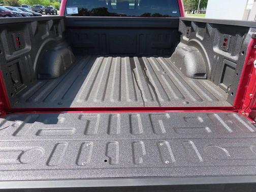 Ruby Red Metallic Tinted Clearcoat 2026 Ford F-150 Lariat