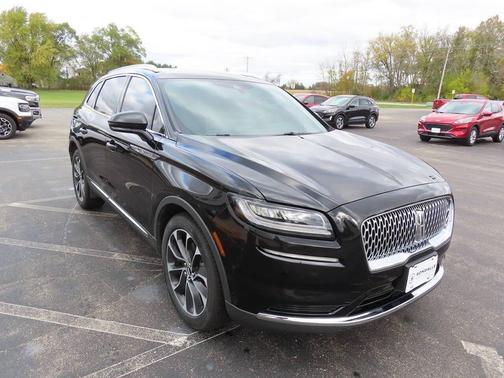 2022 Lincoln Nautilus Reserve