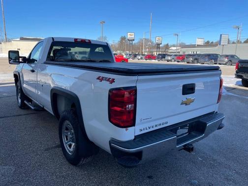 2018 Chevrolet Silverado 1500 LS