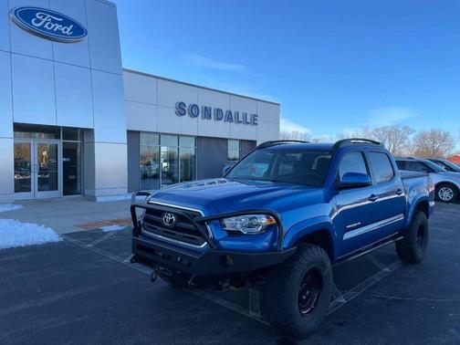 2016 Toyota Tacoma SR5