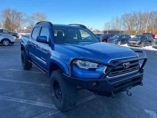 2016 Toyota Tacoma SR5